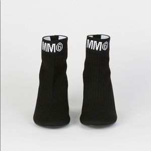 MM6 Maison Margiela Black Ribbed Ankle Boot